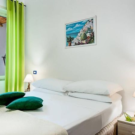 Gocce Villas - Joes Flat 1 Modern Сорренто Экстерьер фото