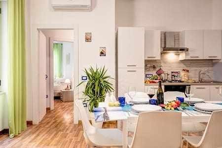 Gocce Villas - Joes Flat 1 Modern Сорренто Экстерьер фото